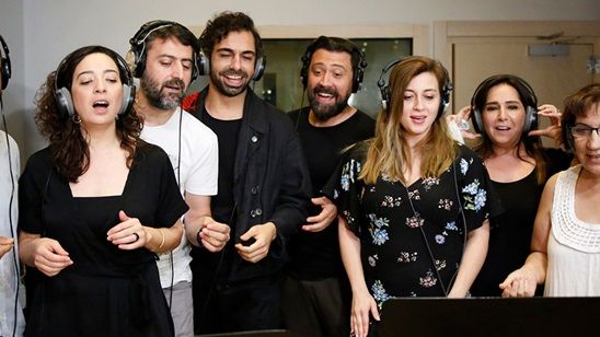 “Eski Köye Yeni Adet” Oyuncularından Eğlenceli “Lorke Lorke” Performansı! haber görseli