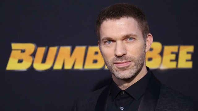 Travis Knight, Bilim Kurgu Uyarlaması "The Six Billion Dollar Man"i Yönetecek