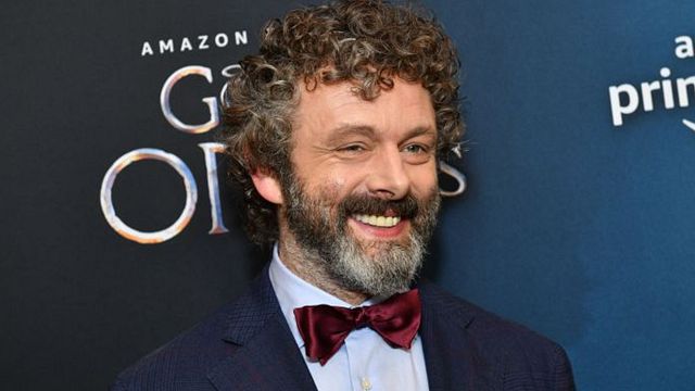 Michael Sheen, Chris Tarrant Oldu! Görenler Onu Tanıyamadı! haber görseli