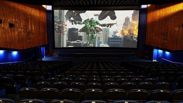 Çin Sinemaları Tamamen Açılmak İçin Hazırlık Yapıyor haber görseli