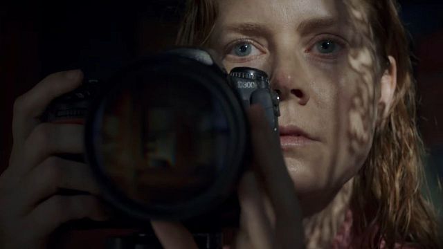 Amy Adams'lı "The Woman In The Window"un Gösterim Tarihi Belli Oldu haber görseli