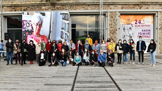 24. Uçan Süpürge Uluslararası Film Festivali'nde Neler Oluyor? haber görseli