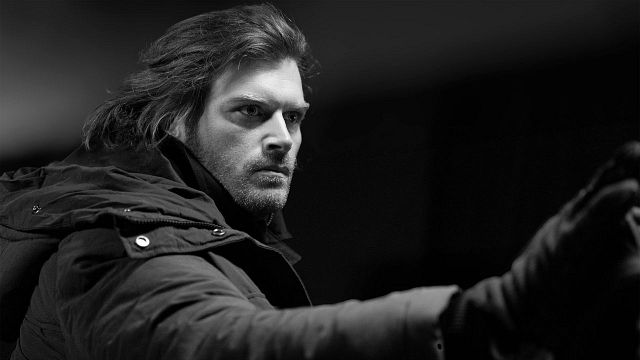 Kıvanç Tatlıtuğ, "Into The Night"a Konuk Oldu haber görseli