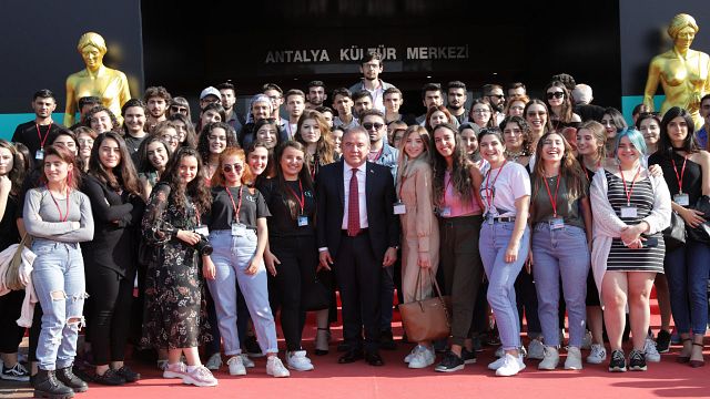 Altın Portakal Sinema Okulu İçin Başvurular Açıldı haber görseli