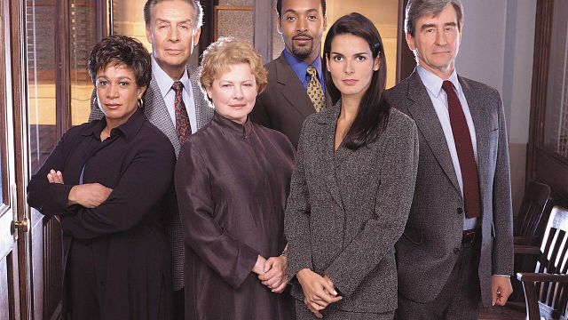 Orijinal 'Law & Order'ın Dönüş Tarihi Açıklandı haber görseli