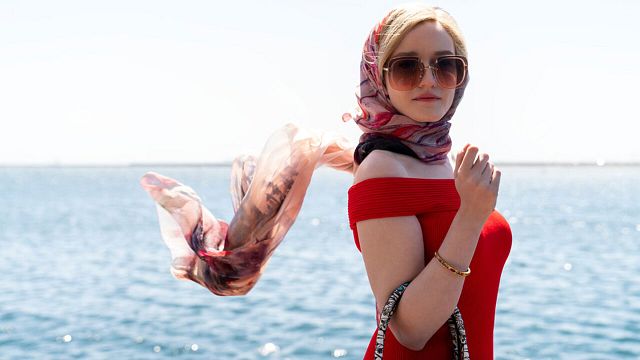 Julia Garner'lı ‘Inventing Anna’dan İlk Fragman  haber görseli