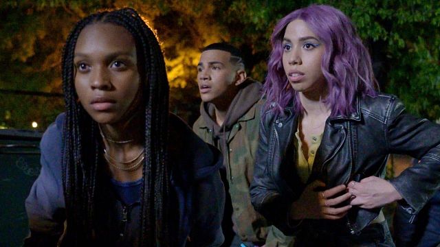 Stephanie March, DC Dizisi ‘Naomi’nin Kadrosunda! haber görseli