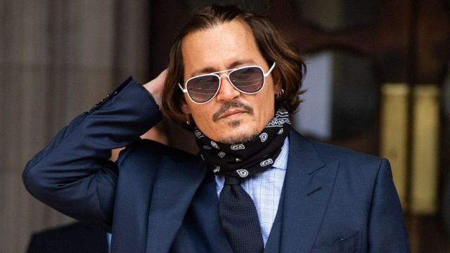 Yeni Filmi İçin Fransa Kralı Olan Johnny Depp'e İlk Bakış haber görseli