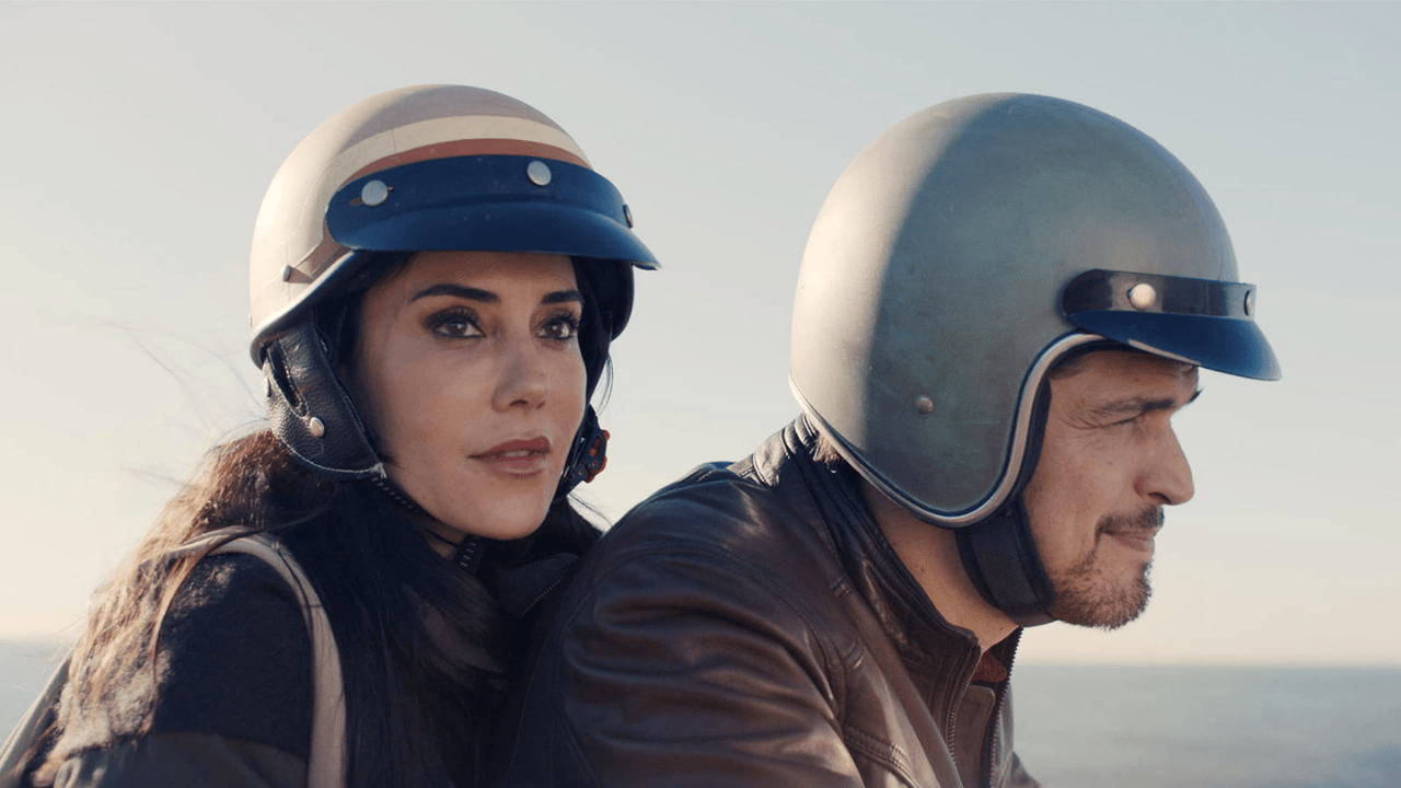 Lizbon Sokaklarında Yeni Bir Başlangıç: Cansu Dere'li "Portekiz Aşkı" Vizyon İçin Gün Sayıyor!