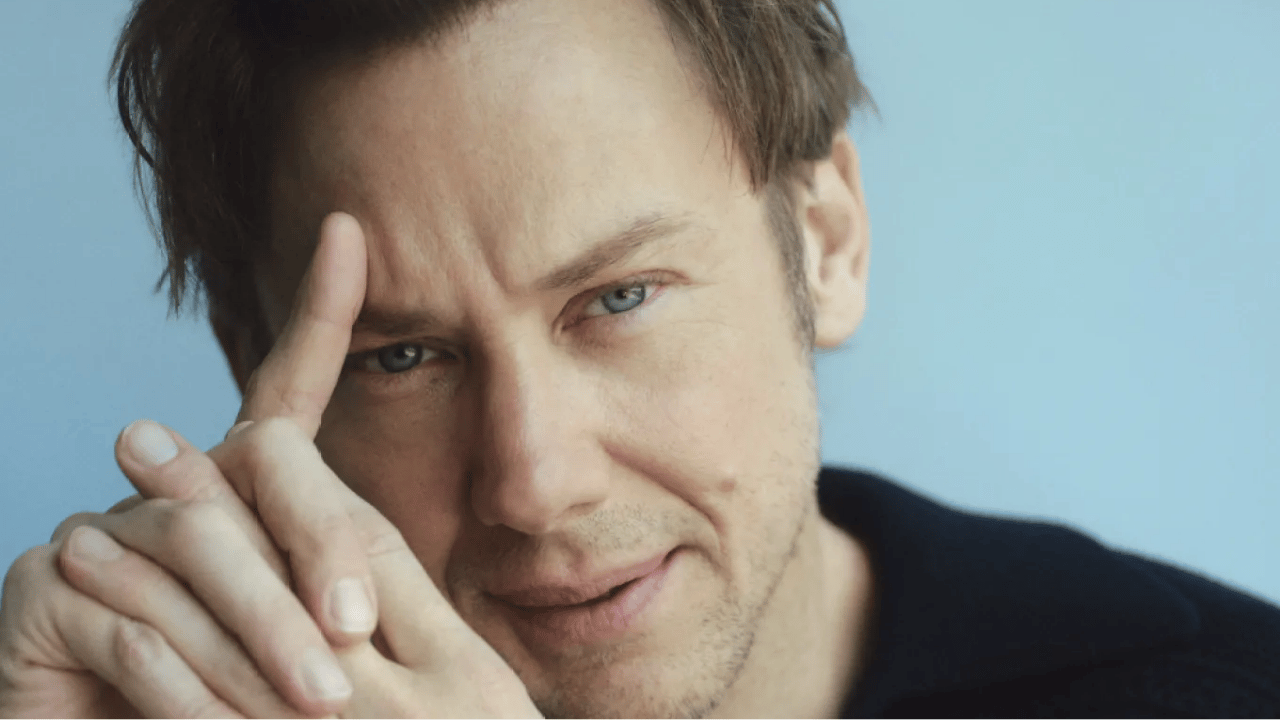 "Black Mirror" Yıldızı, Hulu’nun Yeni Hukuk Gerilimi “Conviction”ın Kadrosuna Katıldı!