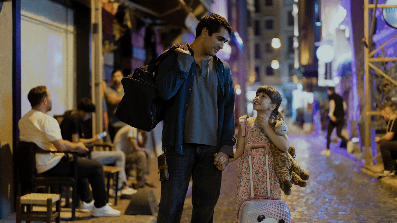 Mert Ramazan Demir’in Yeni Filmi “Metruk Adam” Ağustos’ta Netflix’te!