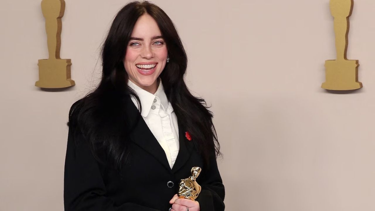 Billie Eilish, Kült Romanın Film Uyarlamasıyla Sinemaya Adım Atıyor