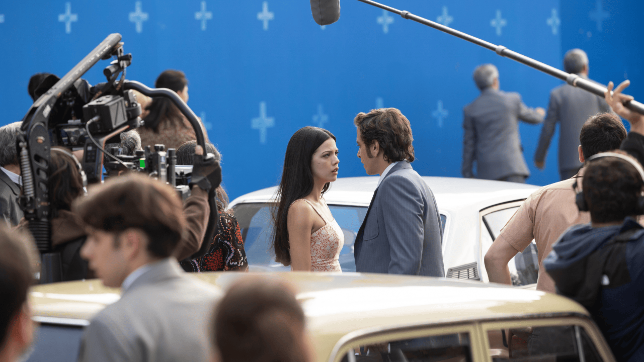 "Masumiyet Müzesi"ne Derinlemesine Bir Bakış: "Masumiyet Müzesi: Hikayenin Ardından" Netflix’te Yayına Girdi!