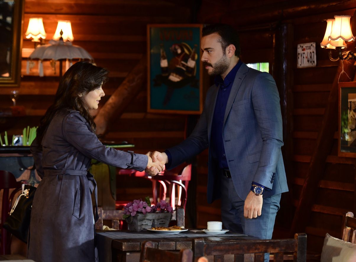 сломанные крылья турецкий на русском языке. Vatanim sensin (wounded love). онур и зейнеп. сломанные крылья турецкий на русском языке. сломанные крылья турецкий на русском языке.