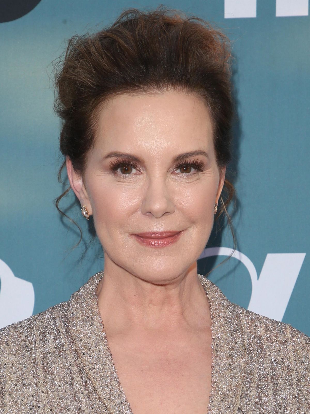 Elizabeth Perkins - Beyazperde.com