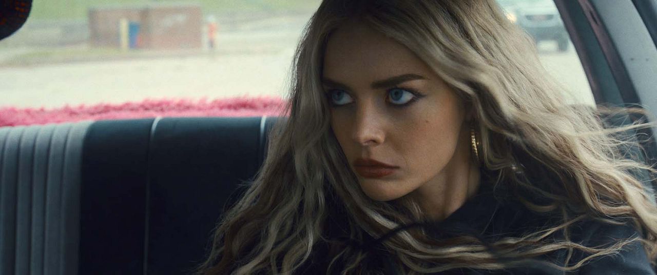 Eenie Meanie : Fotoğraf Samara Weaving