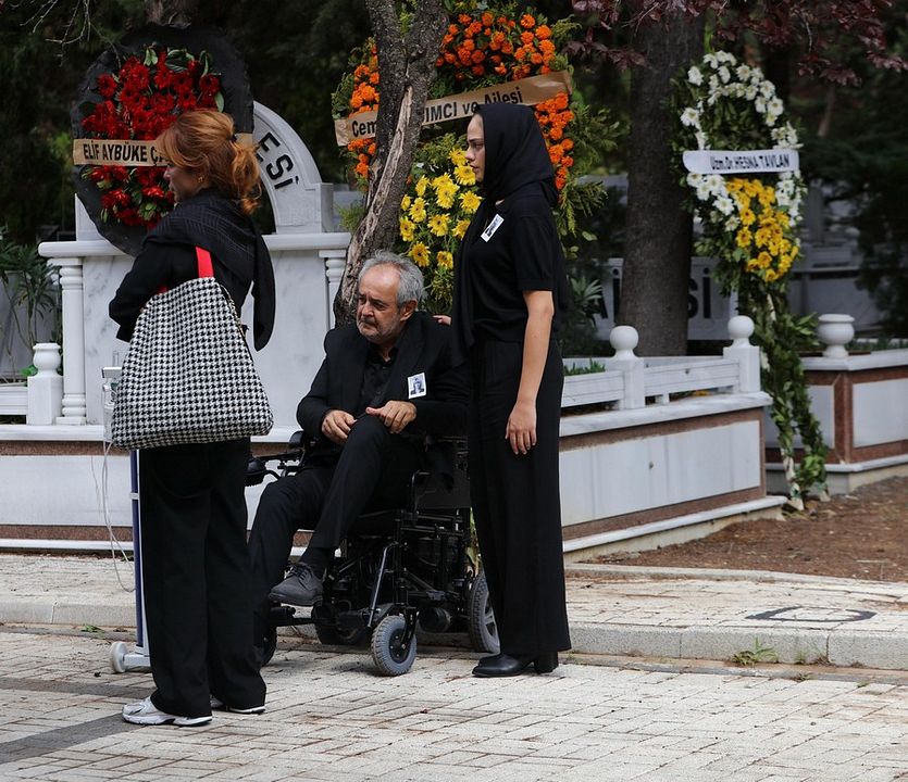 Kızıl Goncalar : Fotoğraf