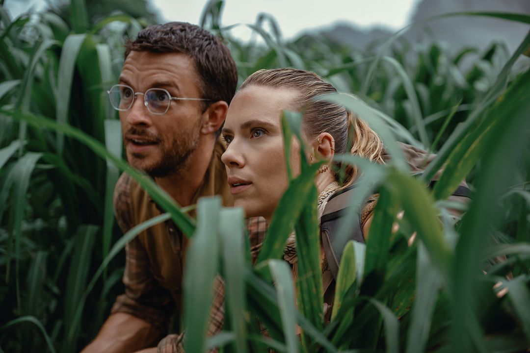 Jurassic World: Yeniden Doğuş : Fotoğraf Scarlett Johansson, Jonathan Bailey
