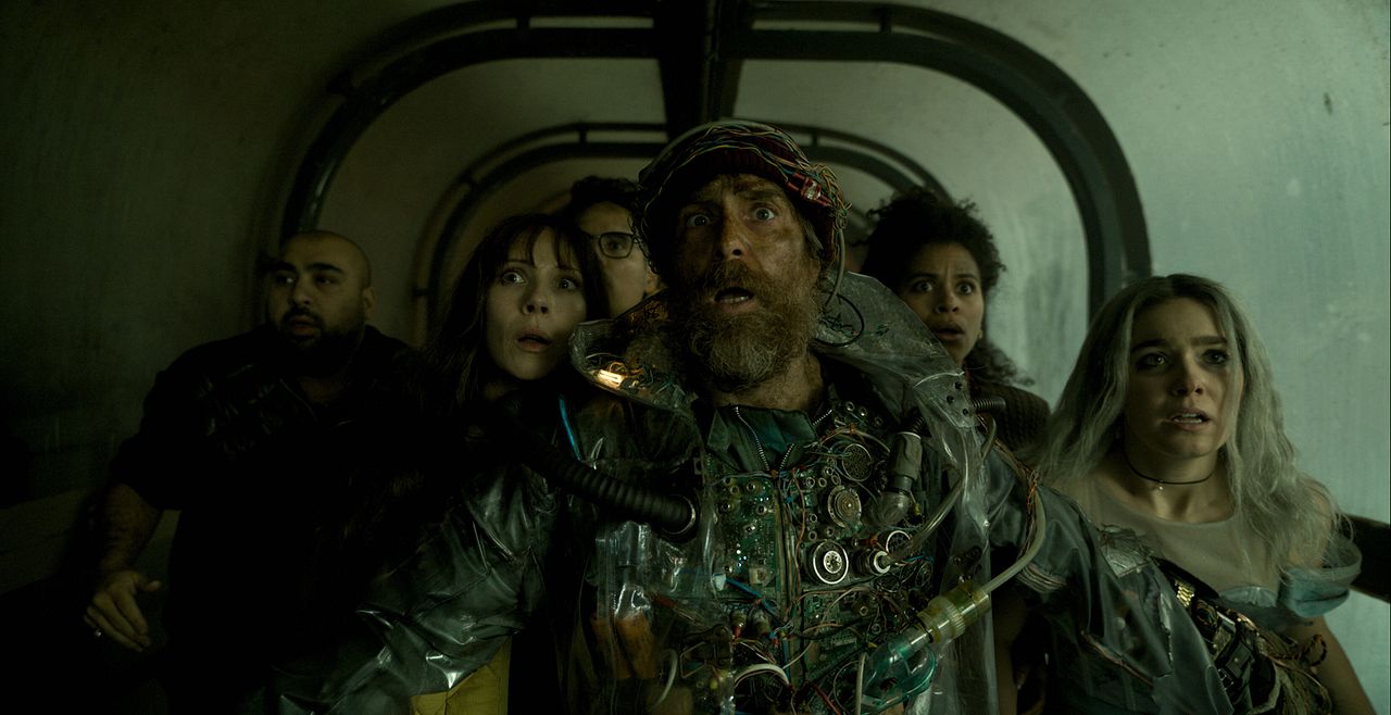 Good Luck, Have Fun, Don't Die : Fotoğraf Sam Rockwell