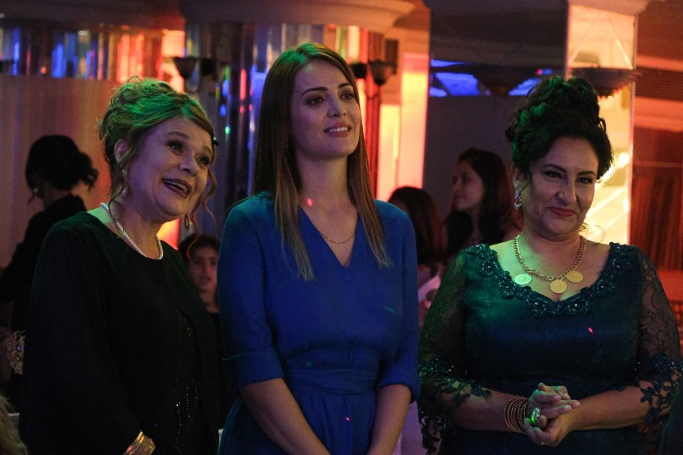 Modern Kadın : Fotoğraf