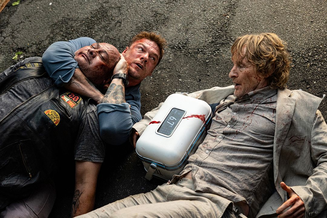 Sınırsız : Fotoğraf Alan Ritchson, Owen Wilson
