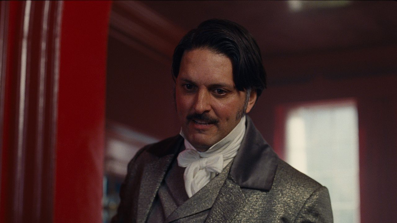 Uğultulu Tepeler : Fotoğraf Shazad Latif