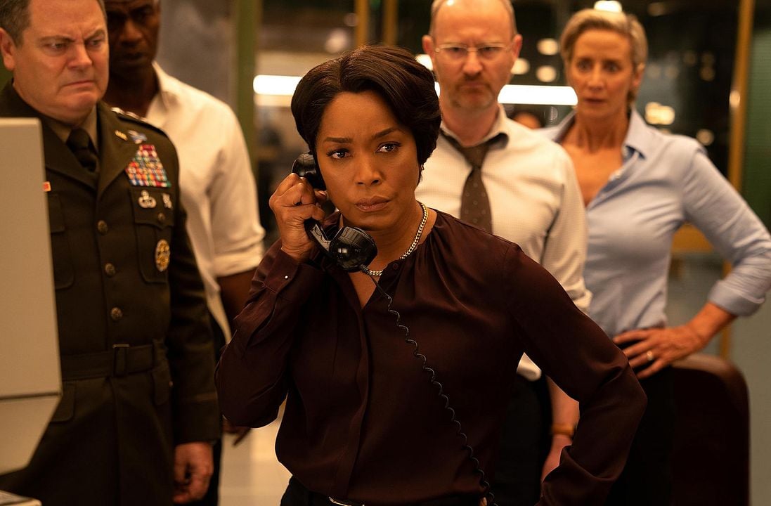 Mission: Impossible – Son Hesaplaşma : Fotoğraf Nick Offerman, Angela Bassett, Charles Parnell, Mark Gatiss, Janet McTeer