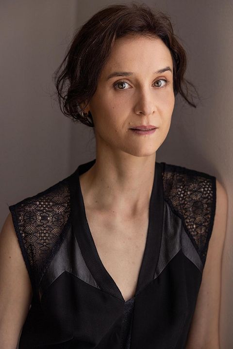 Afiş Beatriz Romilly