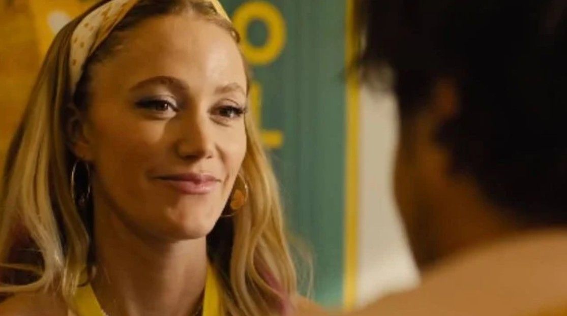 Senden Geriye Kalan : Fotoğraf Maika Monroe