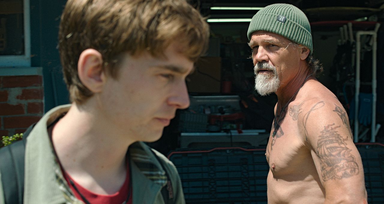  Balina Düşüşü : Fotoğraf Josh Brolin, Austin Abrams