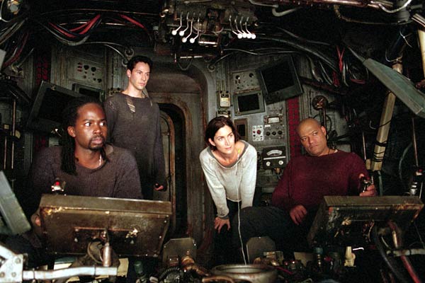 Matrix Reloaded : Fotoğraf Harold Perrineau, Laurence Fishburne, Carrie-Anne Moss, Keanu Reeves