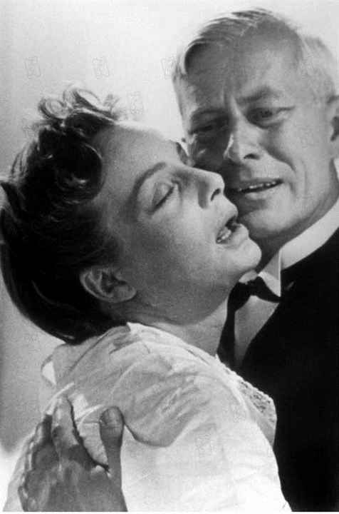 Ordet : Fotoğraf Carl Theodor Dreyer