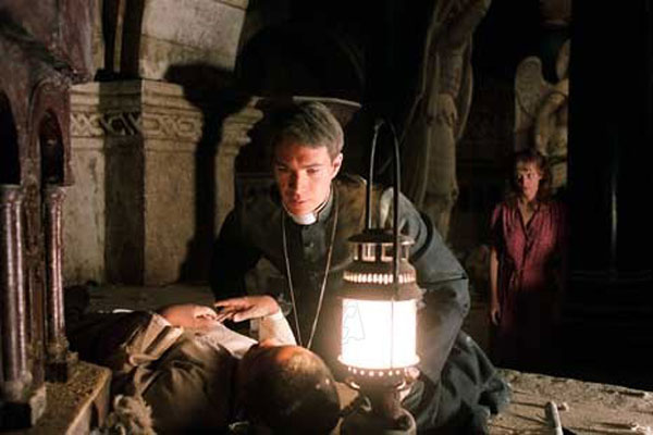 Exorcist: The Beginning : Fotoğraf Renny Harlin, James D'Arcy