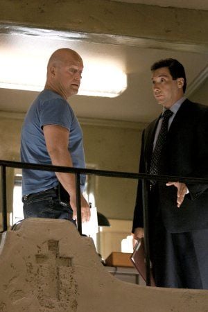 Fotoğraf Benito Martinez, Michael Chiklis