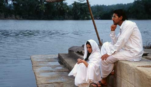 Su : Fotoğraf Deepa Mehta