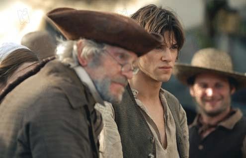 Fotoğraf Gaspard Ulliel, Tchéky Karyo