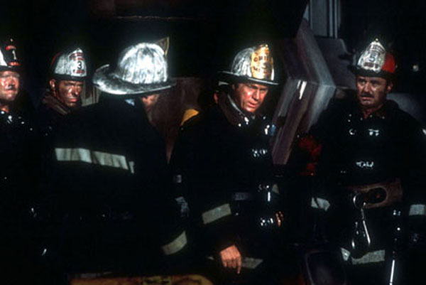 The Towering Inferno : Fotoğraf John Guillermin, Steve McQueen, Irwin Allen