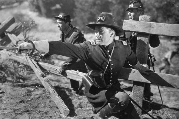 Fotoğraf Errol Flynn, Raoul Walsh