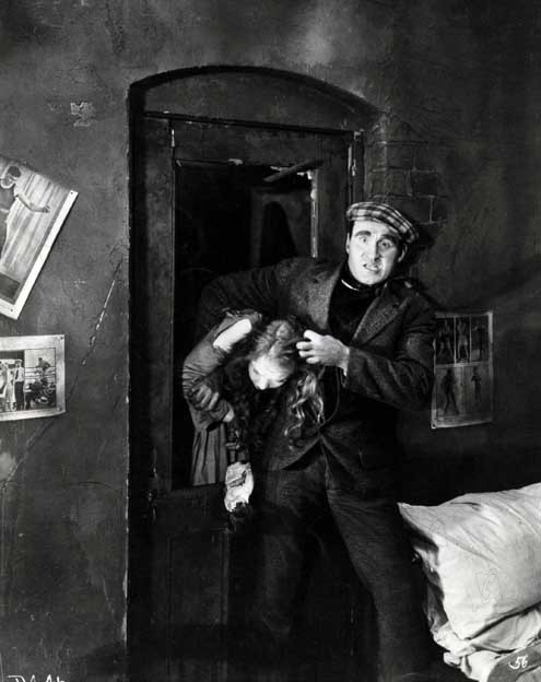Broken Blossoms or The Yellow Man and the Girl : Fotoğraf Lillian Gish, D.W. Griffith, Donald Crisp