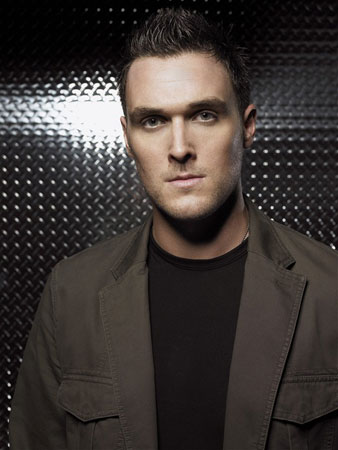 Fotoğraf Owain Yeoman