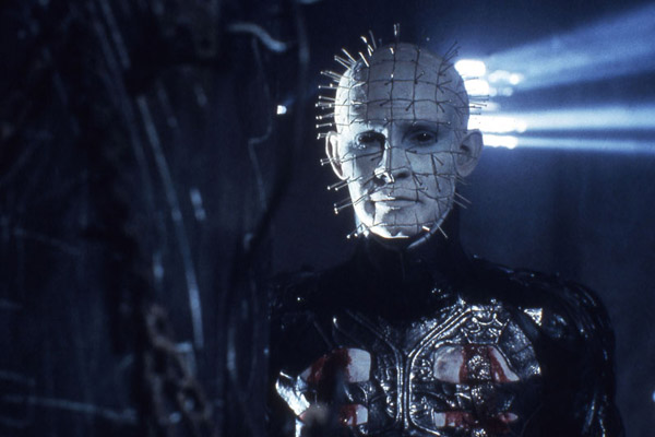 Hellraiser : Fotoğraf Doug Bradley, Clive Barker