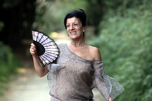 Fotoğraf Biyouna
