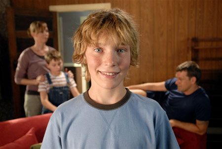 Fotoğraf Rhys Muldoon, Sean Keenan