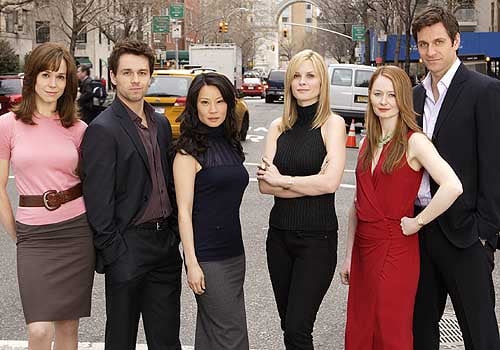 Fotoğraf Peter Hermann, Julian Ovenden, Miranda Otto, Frances O'Connor, Lucy Liu, Bonnie Somerville