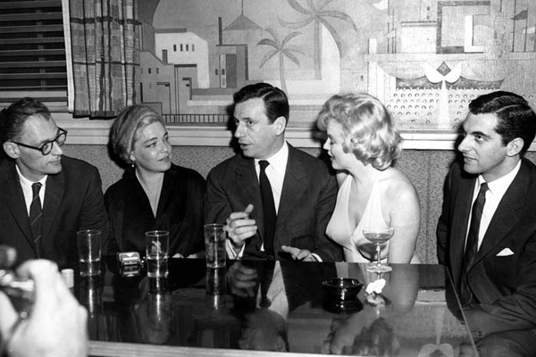 Fotoğraf Simone Signoret, Marilyn Monroe, Yves Montand, Arthur Miller