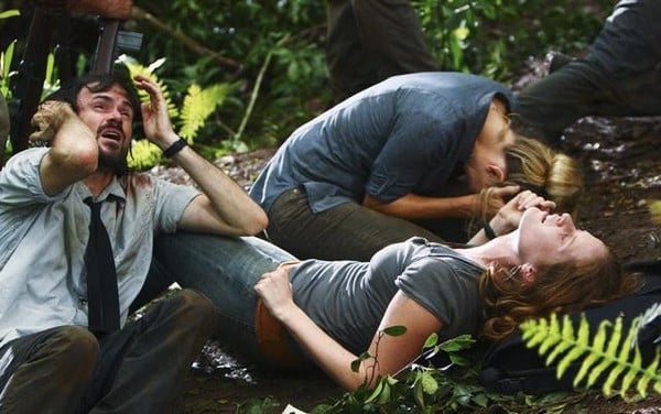 Fotoğraf Rebecca Mader, Jeremy Davies, Elizabeth Mitchell