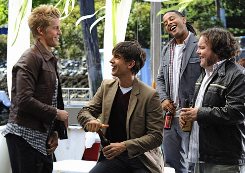 Fotoğraf Christopher Gorham, Brandon Jay McLaren, Matt Barr, Chris Gauthier