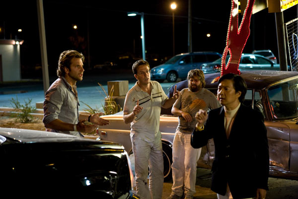Felekten Bir Gece : Fotoğraf Bradley Cooper, Ken Jeong, Ed Helms, Zach Galifianakis