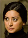 Afiş Noureen DeWulf