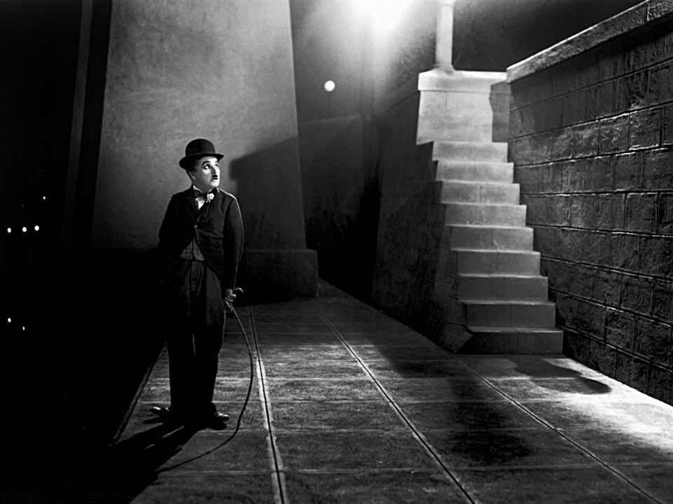 Şehir Işıkları: Charles Chaplin